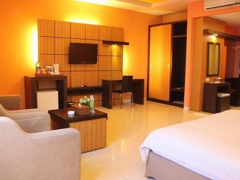 Hotel Kini Pontianak Esterno foto